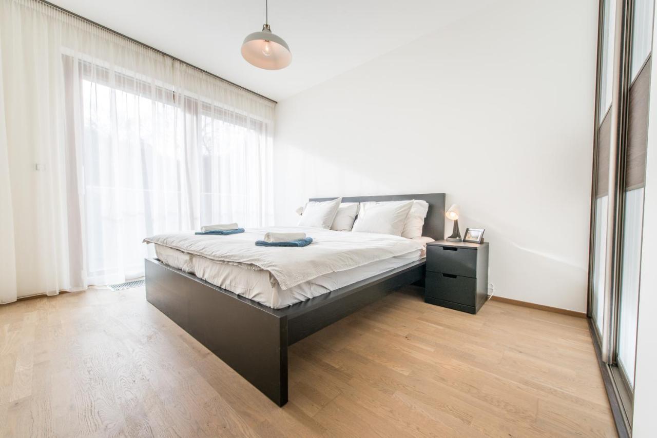 Mozart Central Apartments With Garage Prag Dış mekan fotoğraf