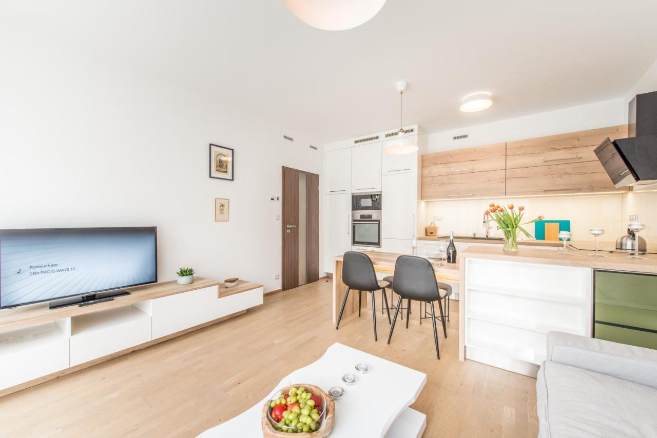 Mozart Central Apartments With Garage Prag Dış mekan fotoğraf