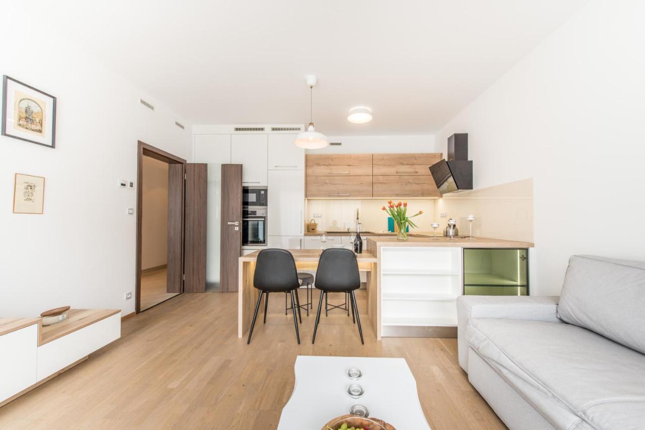 Mozart Central Apartments With Garage Prag Dış mekan fotoğraf